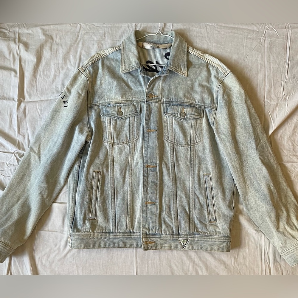 Guess Los Angeles Jean Jacket Men’s Size XL
